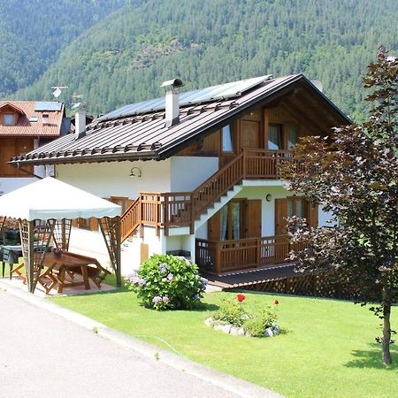 Villetta Val Di Sole 코메차두라 외부 사진